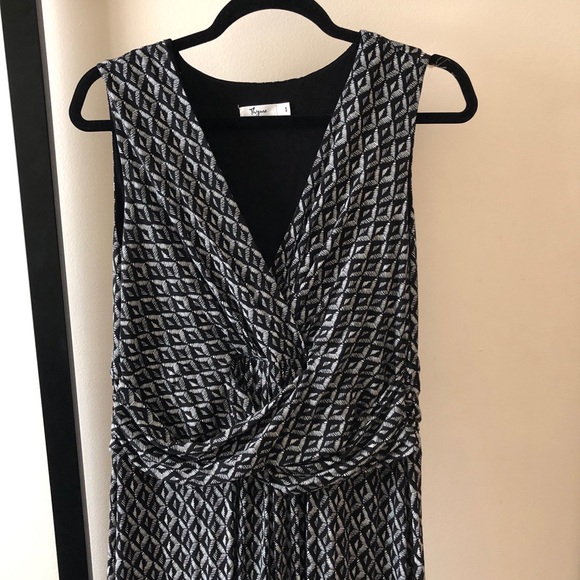 Thyme Maternity Maxi Dress - Picture 2 of 3